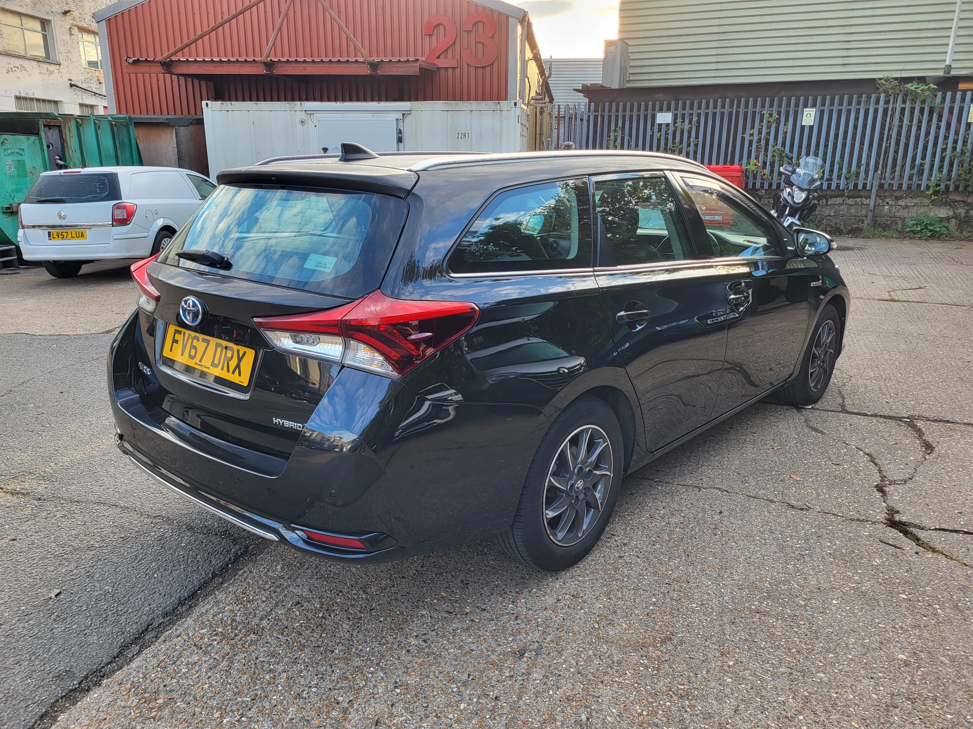 1e5f5e41-a65f-4158-bb79-31c339405ab3