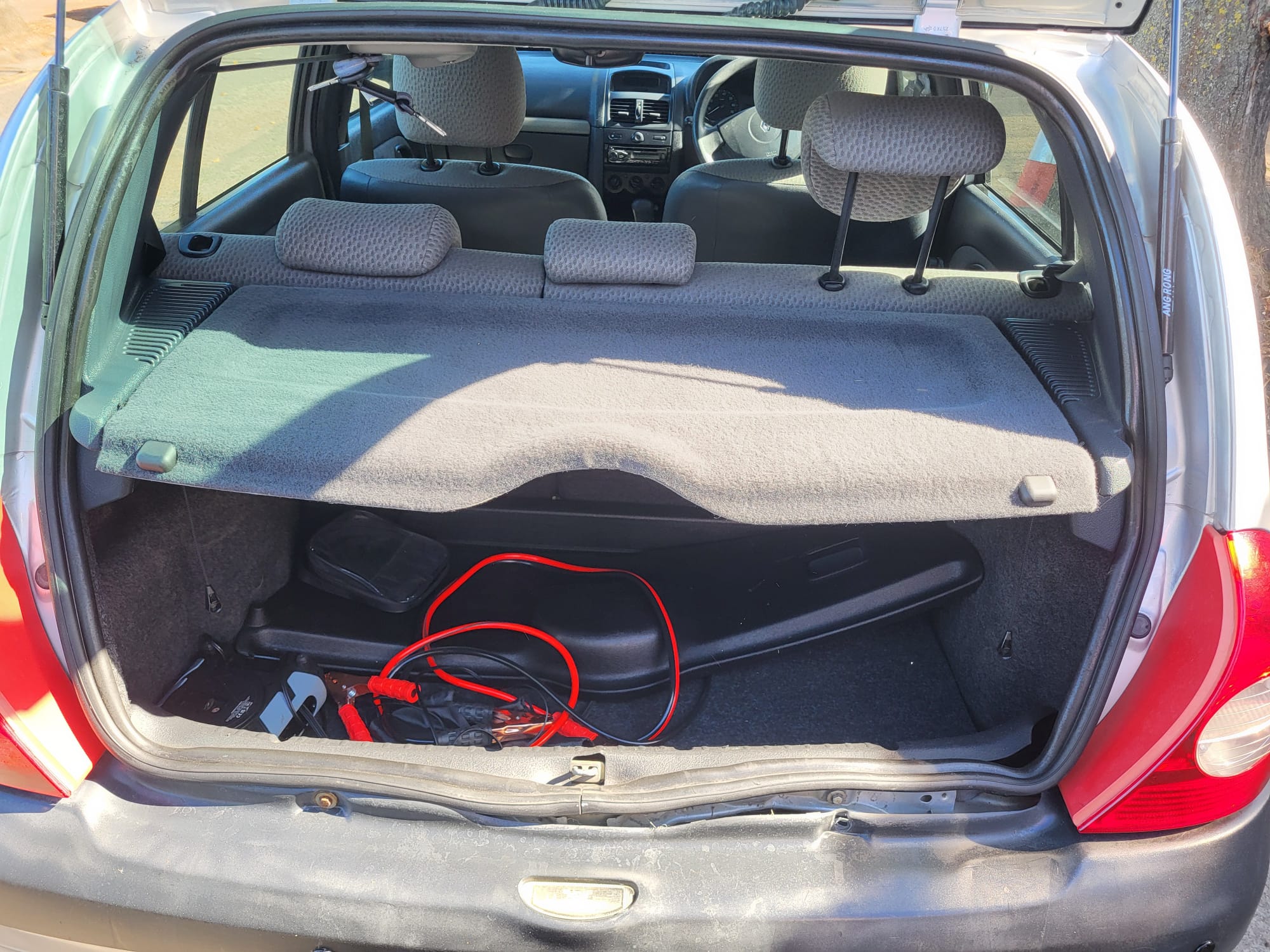 fe2c6287-55d4-45a6-b7bf-99e6d3a4d293