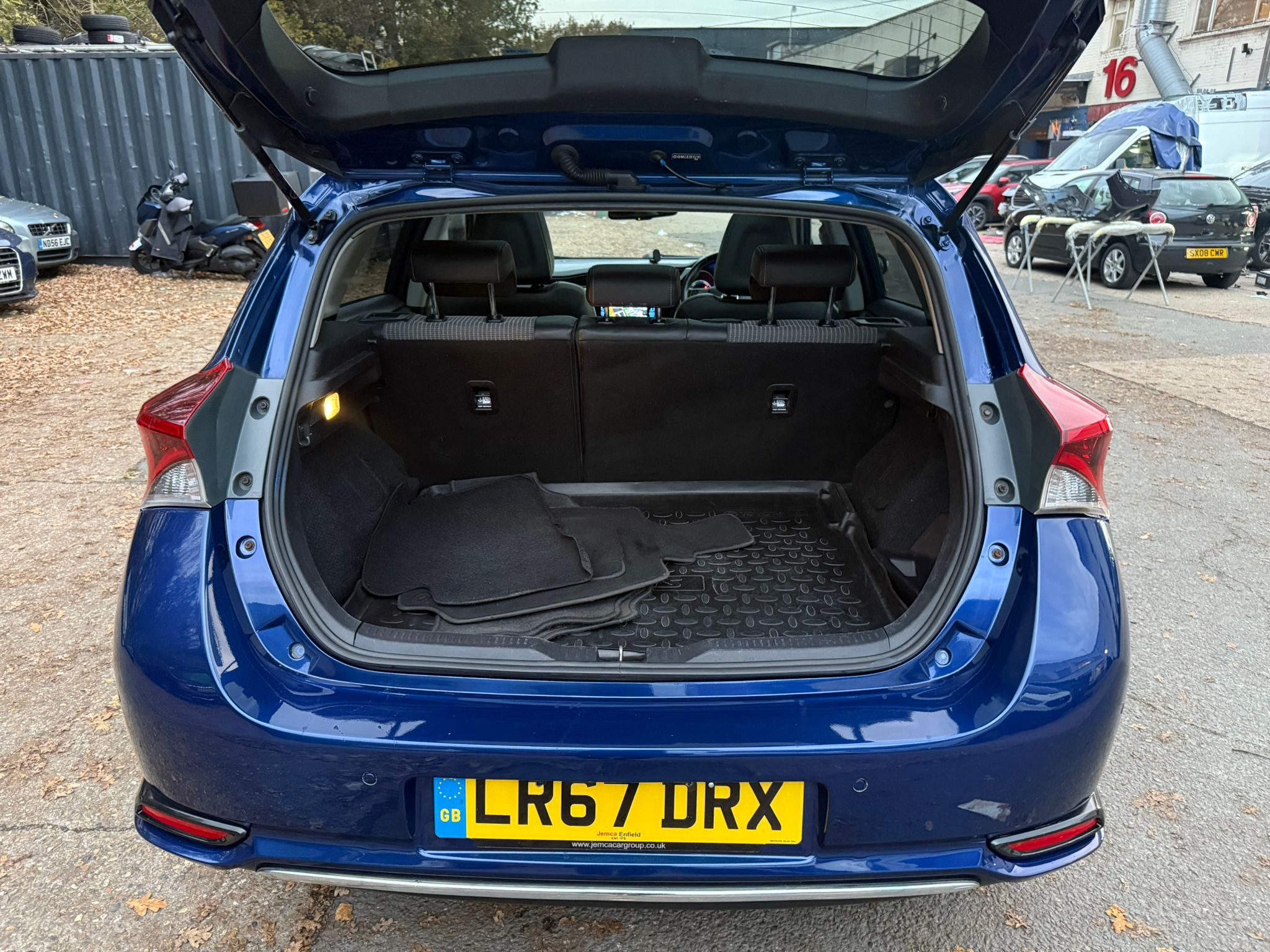 825aebe0-78da-47dc-b234-7c1731d5a8c5