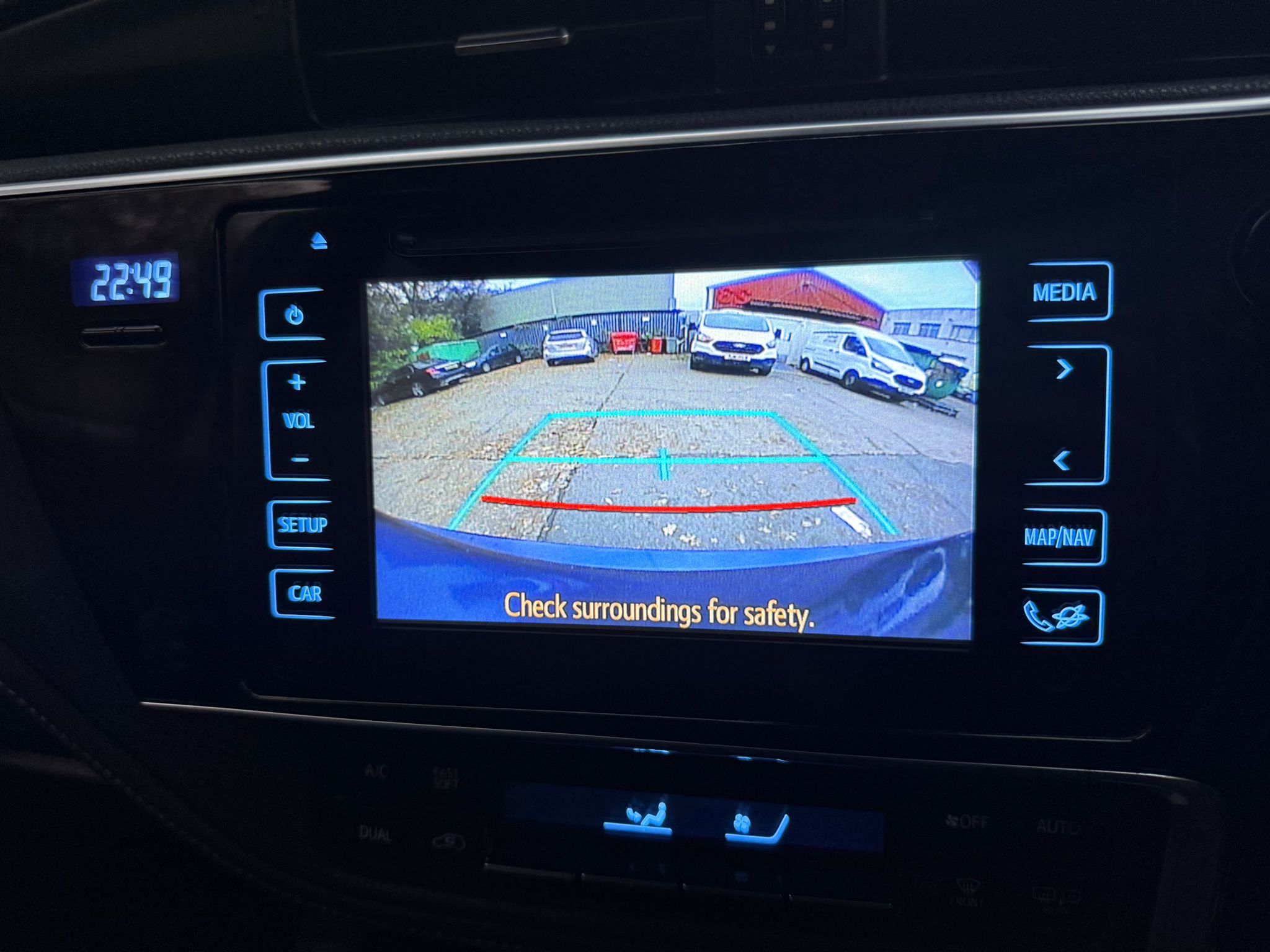 ec963e61-1b1d-443c-b7a6-637192f5c762