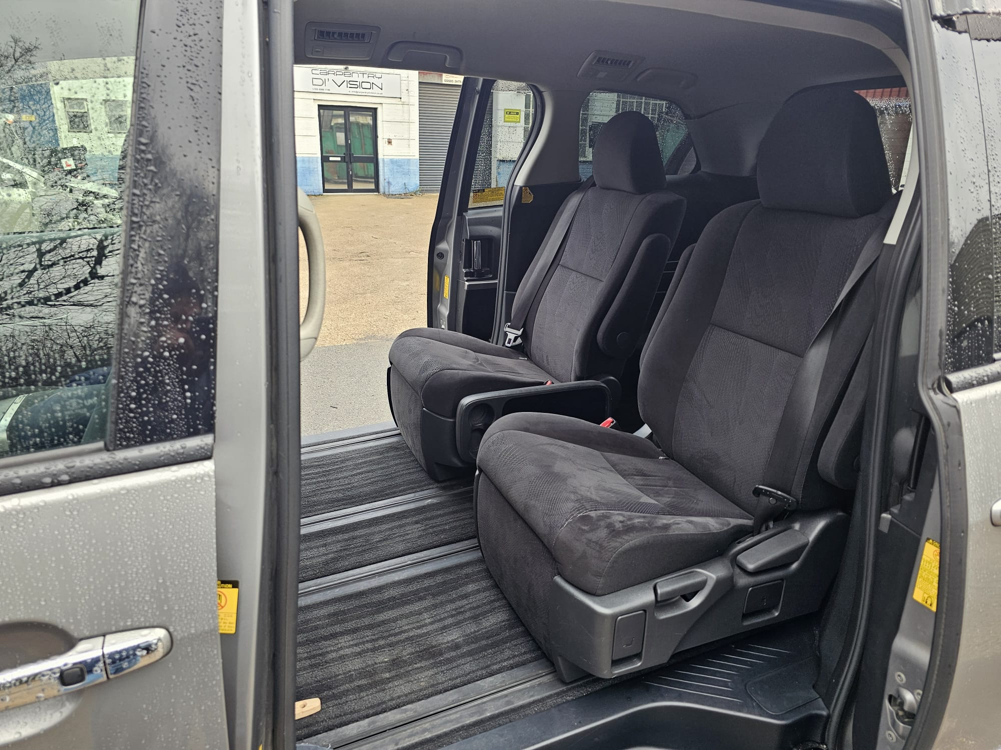 5f569d5a-16bf-4080-ae32-38d58366df96