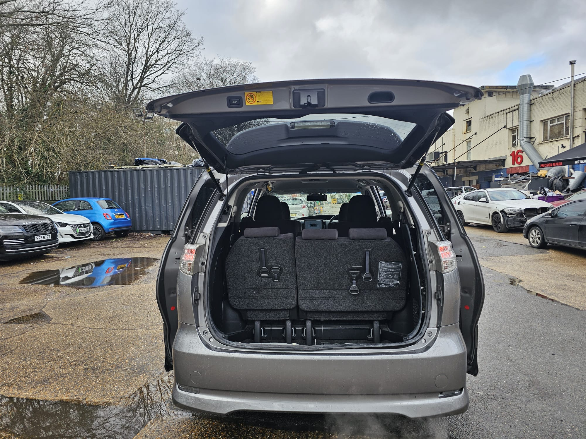 c3e4f9b3-0ee3-4a59-b0a7-9d90d9ec5917