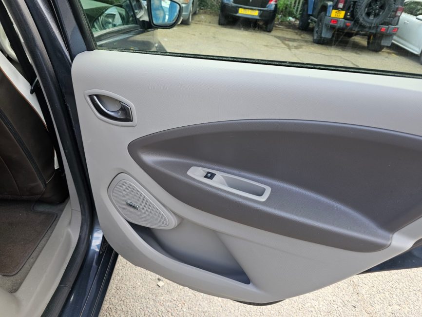 0515df33-f7e9-4d5b-b9e9-2e006f28c3f4