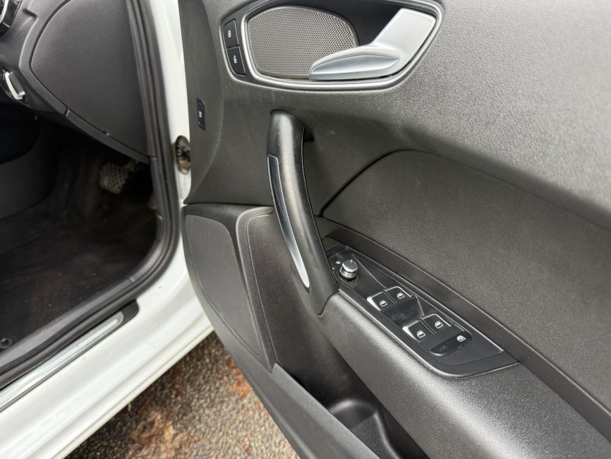 7adfed32-40b7-40fe-8b3f-601442bf5c6a