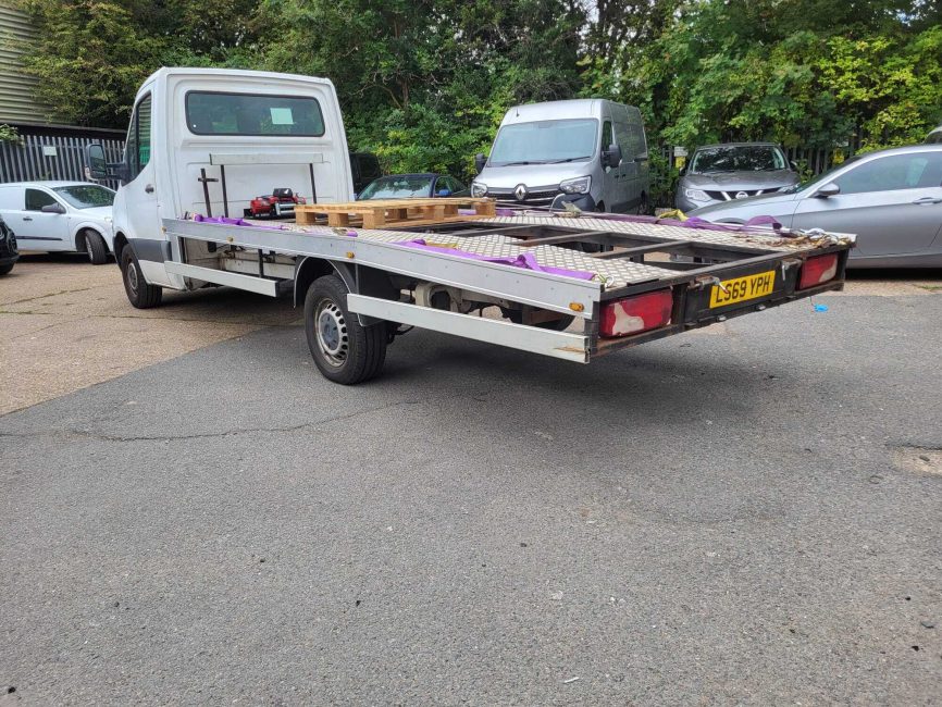 a9c78b47-67d9-4a43-b93b-dc6673b146f5