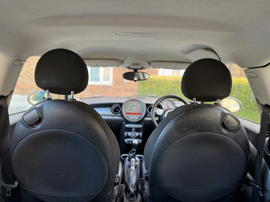 eb78ef7a-282a-4a3b-b008-eb3bb3e8eed5