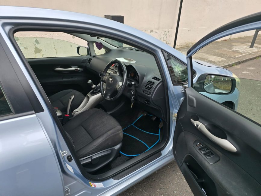 f2c8b55b-3b3e-46a3-8445-84025bc7937d